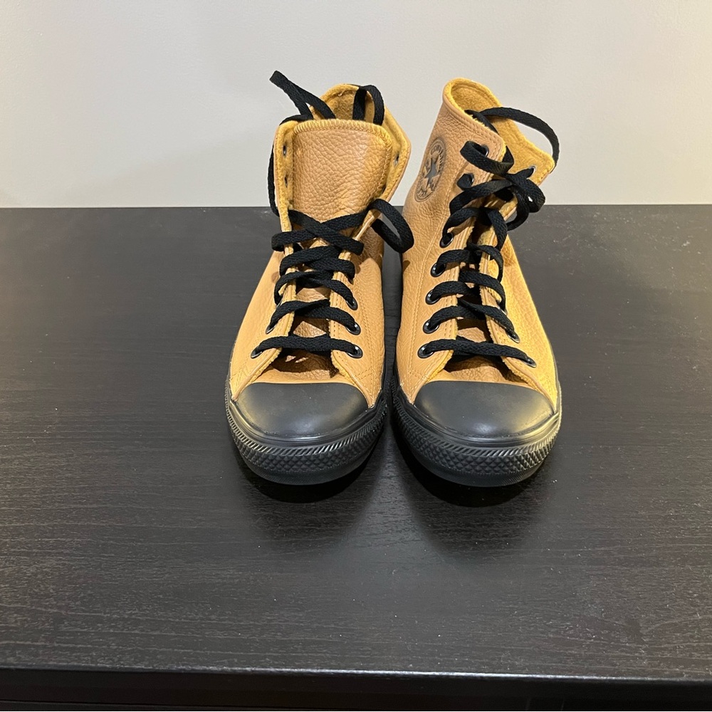 Converse brown leather sneakers